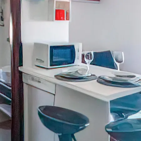2 Bedroom Beautiful In