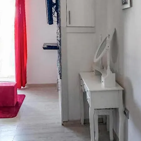 2 Bedroom Beautiful In * Vodice