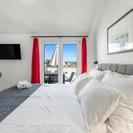 2 Bedroom Beautiful In