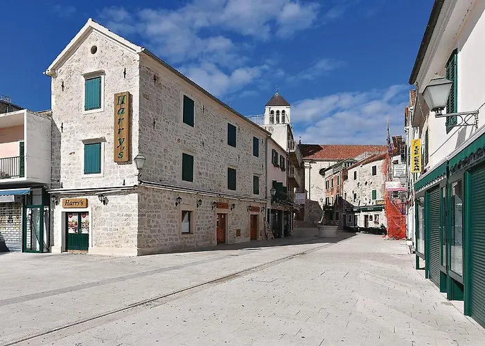 Appartamento 2 Bedroom Beautiful In Vodice