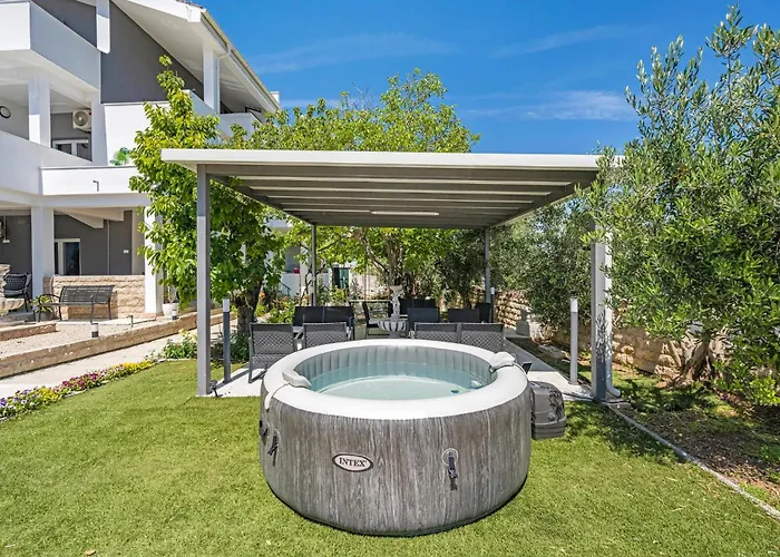 Appartamento 2 Bedroom Beautiful In Vodice